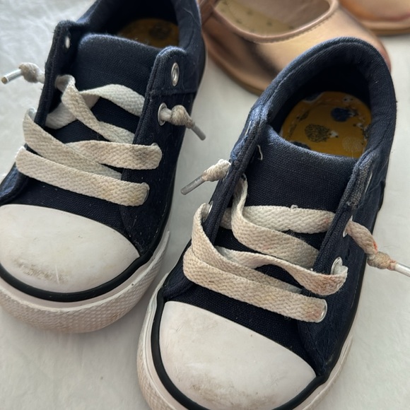 Lot of 3 pairs of shoes. Various brands - all size 7. Save on shipping! - Picture 2 of 7